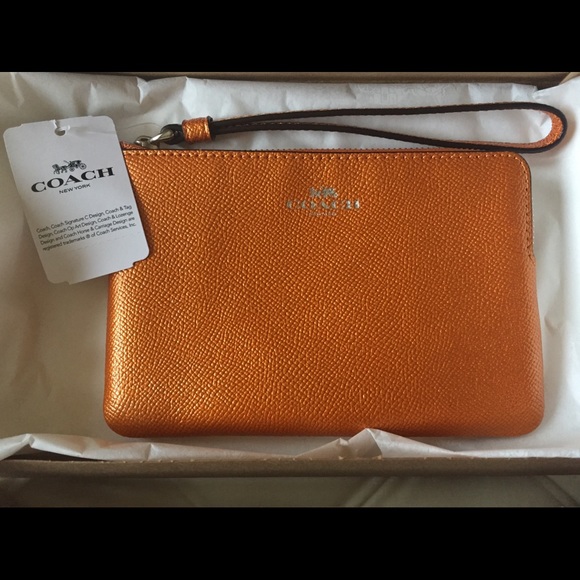 🔥Final Price🔥Authentic Coach Wristlet - Picture 4 of 5